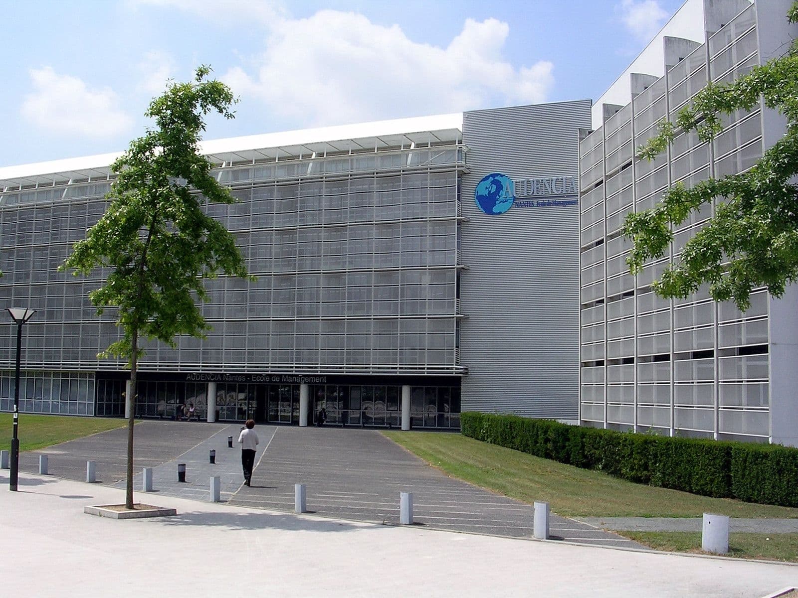 Audencia Business School campus